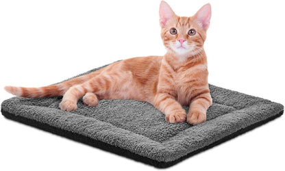 K&H_Self-Warming_Cat_Bed_Pad,_Self_Heating_Pad,_Small_21_X_17_Gray/_Black