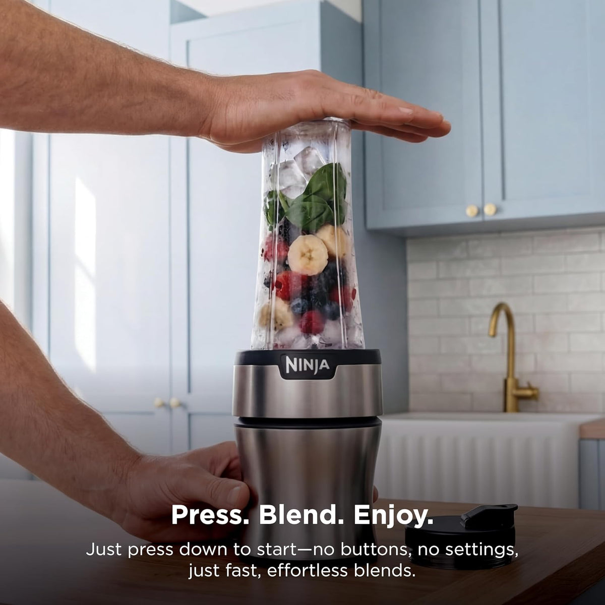 Ninja_Nutri-Plus_Personal_Blender,_900PW,_(3)_20oz_Cups,_Silver,_BN301