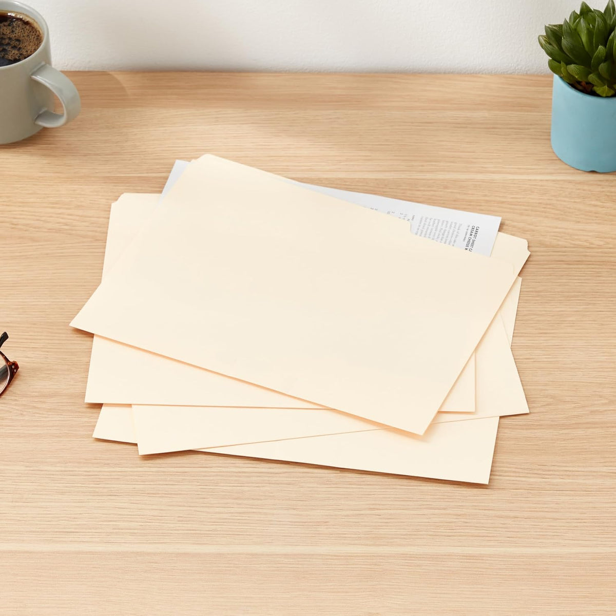 Amazon_Basics_Sturdy_File_Folders_with_Reinforced_Tabs_for_Filing_and_Organization,_1/3-Cut_Tab,_Assorted_Positions,_Letter_Size,_8.5x11_inches,_Manila,_100-Pack
