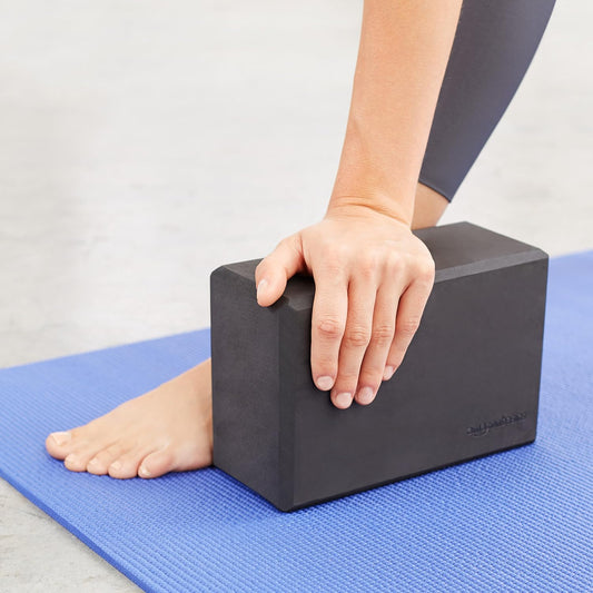 Amazon_Basics_Non-Slip_Yoga_Blocks,_Set_of_2,_Deepen_Poses,_4"_x_9"_x_6",_Black