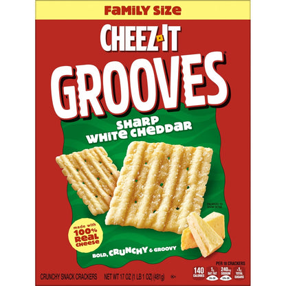 Cheez-It Grooves Crunchy White Cheddar Crackers – Road Trip and Commuter Snack with Bold Cheese Flavor for Travel Cups and Tote Bags, 3.25oz