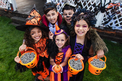 Fruidles Ghost & Skull Lollipops – Coordinated Orange and Black Candy for Halloween Home Aesthetics