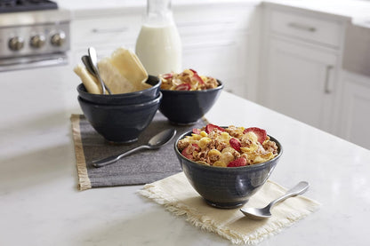 Honey Bunches of Oats with Strawberries Breakfast Cereal – Resealable Family Size Cereal Box for Hectic Weekday Mornings at the Kitchen Table