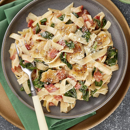 Knorr Herb Alfredo Sauce Pouch – Better-For-You Comfort Sauce for Budget-Conscious Family Kitchens