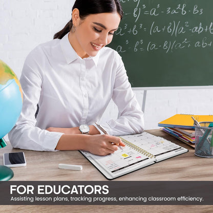 lined note pages at the back plus dedicated weekly priorities area and reference calendars