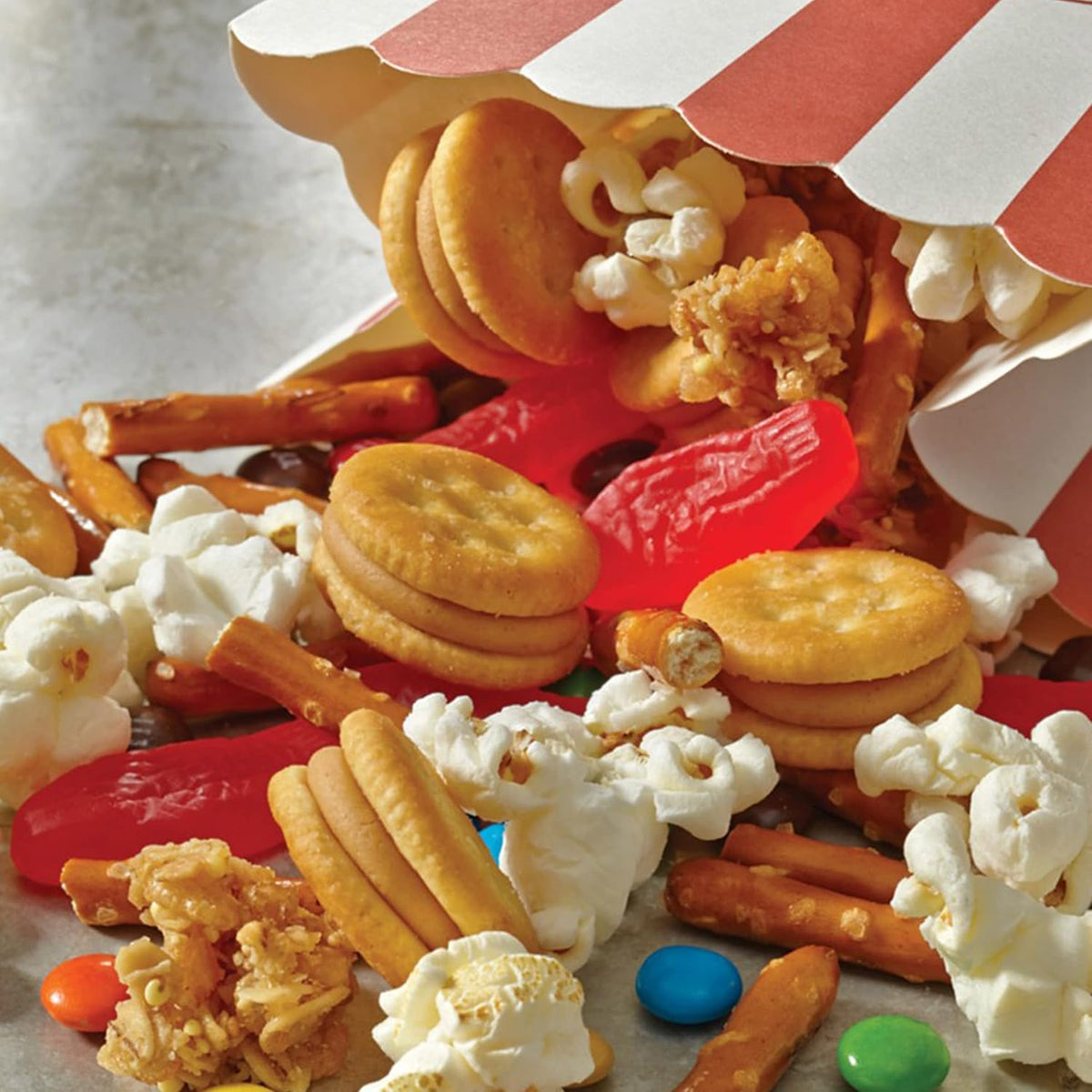 RITZ Bits Bite-Sized Cheese & Peanut Butter Crackers – Easy Chew Snack for Playroom and Backpack