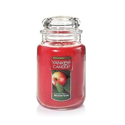 Yankee Candle Autumn Wreath Handcrafted USA Candle – Warm Fall Home Fragrance for Den, Guest Bedroom, and Living Room Aesthetic